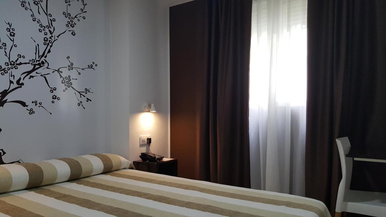 Hotel Sol Playa Walencja Zewnętrze zdjęcie